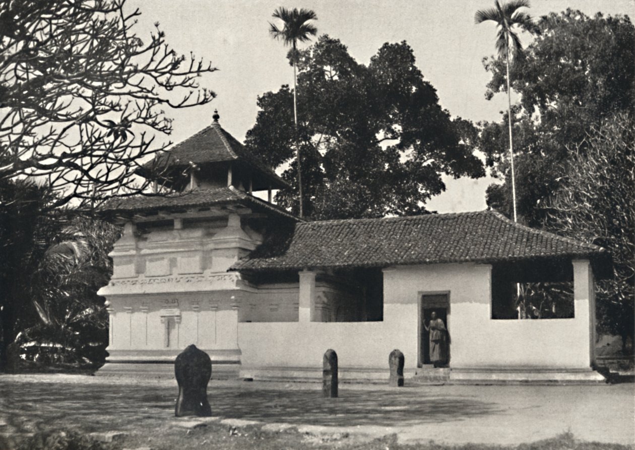 Gedige Vihara，康提佛教寺庙风格的印度寺庙Dewale的例子， 作者 不明