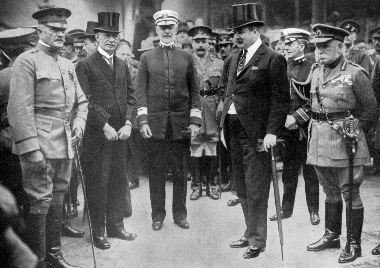 潘兴将军于1917年6月8日抵达利物浦（c1920） 作者 不明