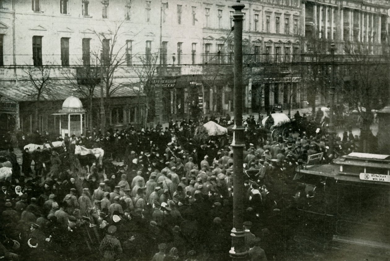 1919年在华沙的德国囚犯。 作者 不明