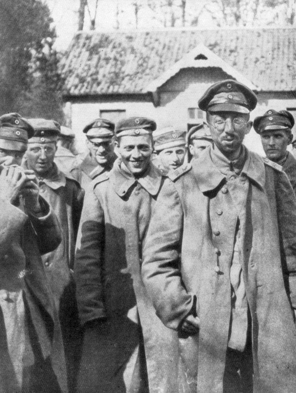 1918年4月18日在法国被俘的德国囚犯 作者 不明