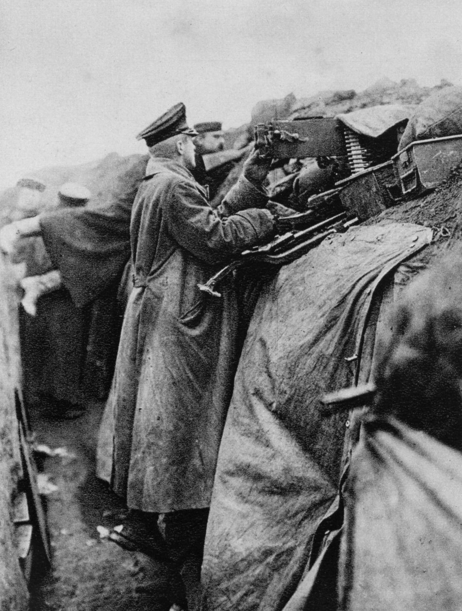 战trench中的德国士兵，第一次世界大战，1915年 作者 不明