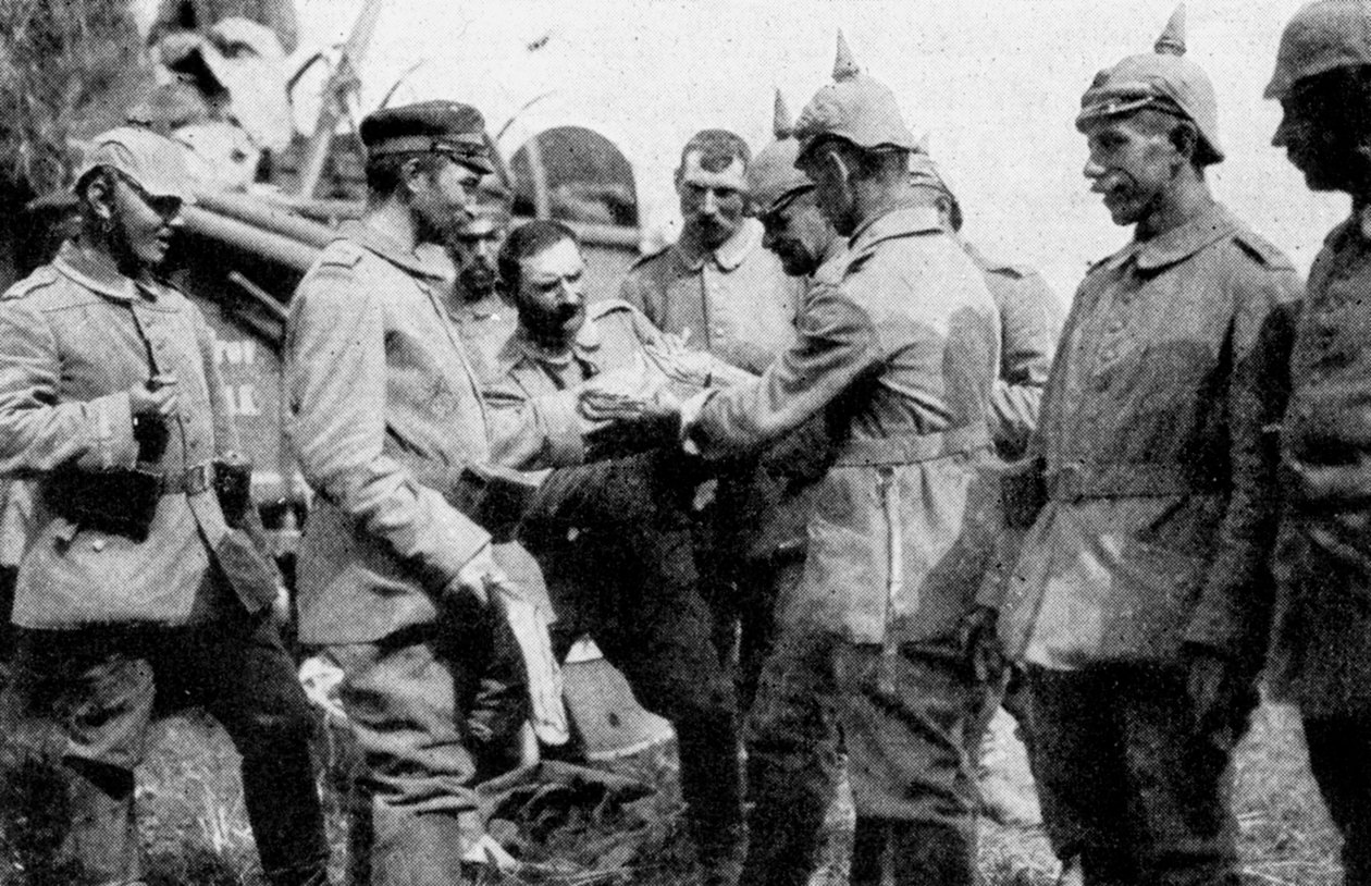 1914年第一次世界大战，德军在前往布鲁塞尔的途中停顿了中餐 作者 不明
