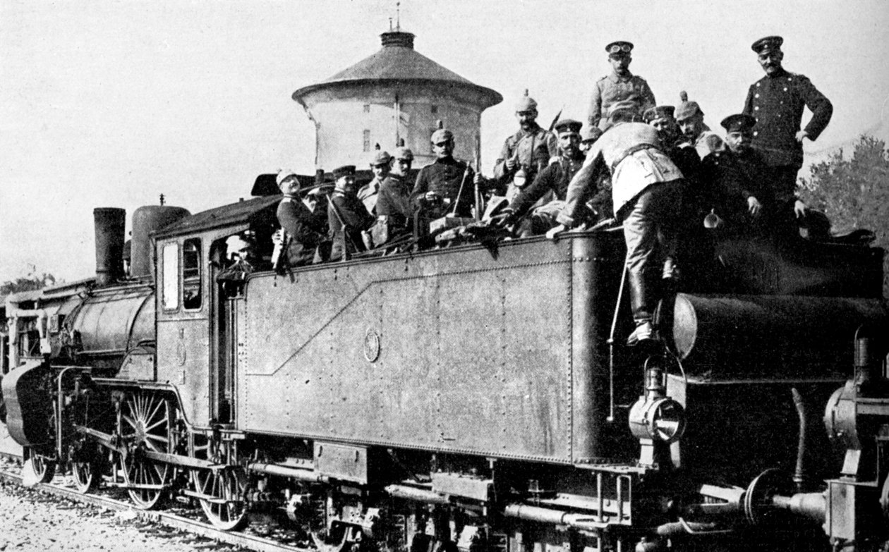 乘火车前往东线的德国军队，第一次世界大战，1914年 作者 不明