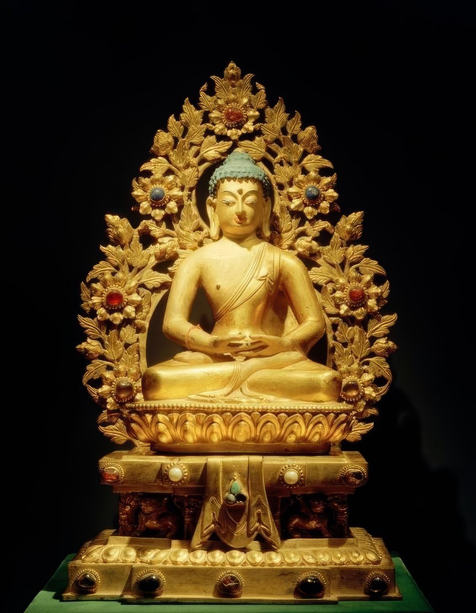 平静的姿态 作者 不明