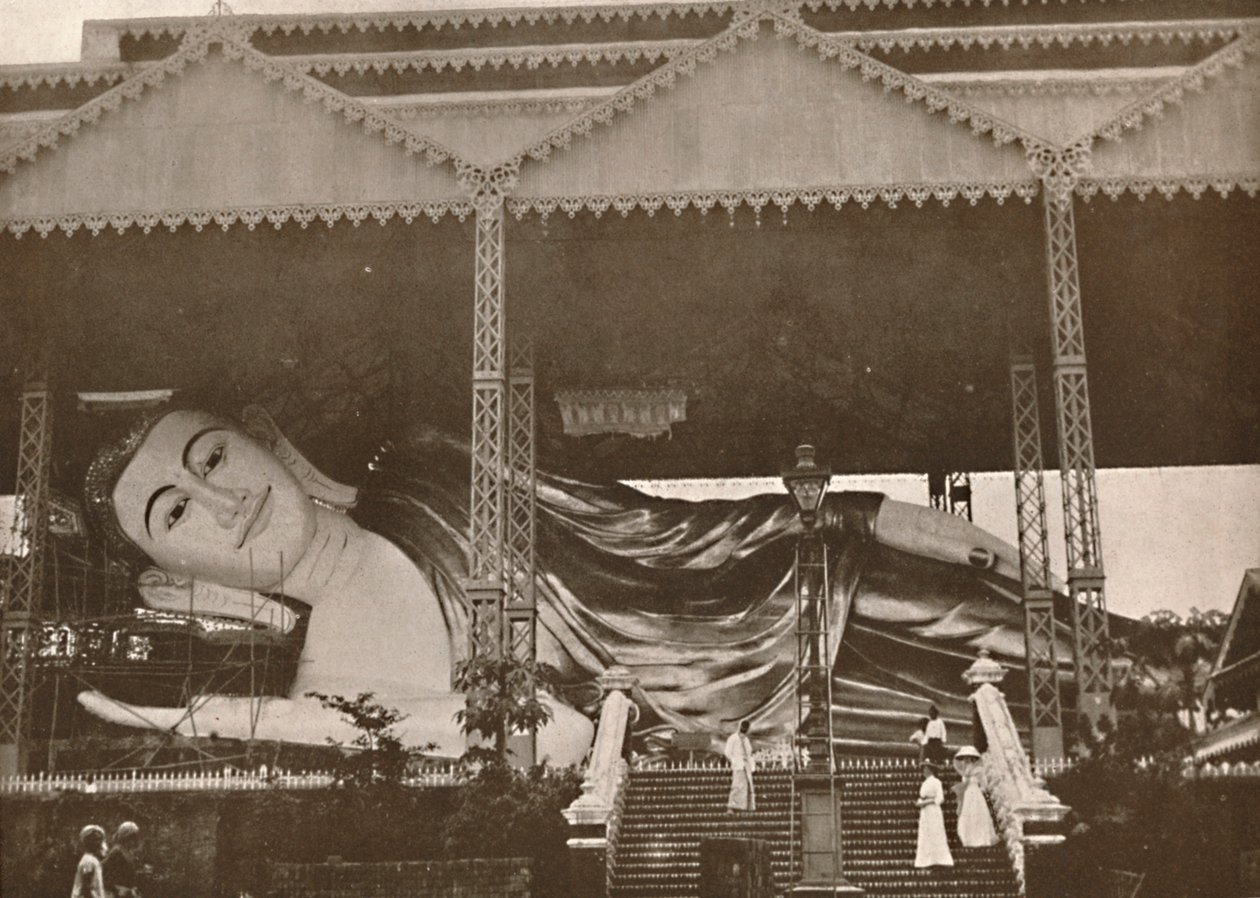 1900年，Pegu硕大的佛像。 作者 不明