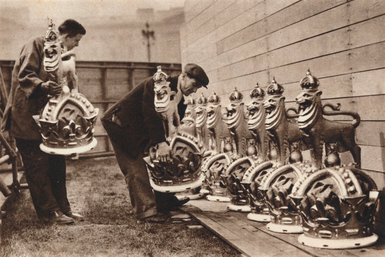 购物中心镀金皇冠，1937年 作者 不明