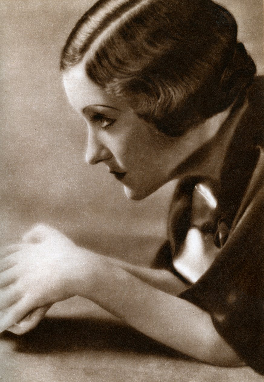格洛丽亚·斯旺森（Gloria Swanson），美国女演员，1933年 作者 不明