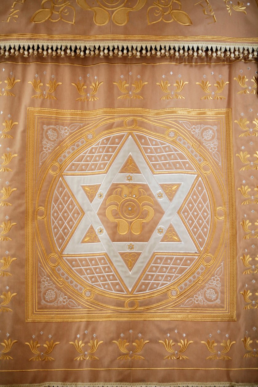Grand choral synagogue. Synagogue holy ark curtain with a star of David. Saint Petersburg Russia 作者 不明