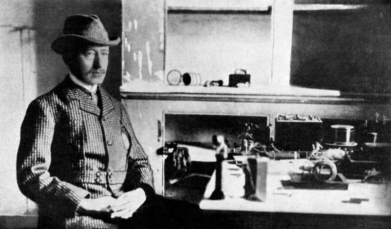 古列尔莫·马可尼（Guglielmo Marconi），无线无线电技术的意大利先驱，信号室，纽芬兰，1901年，1951年 作者 不明