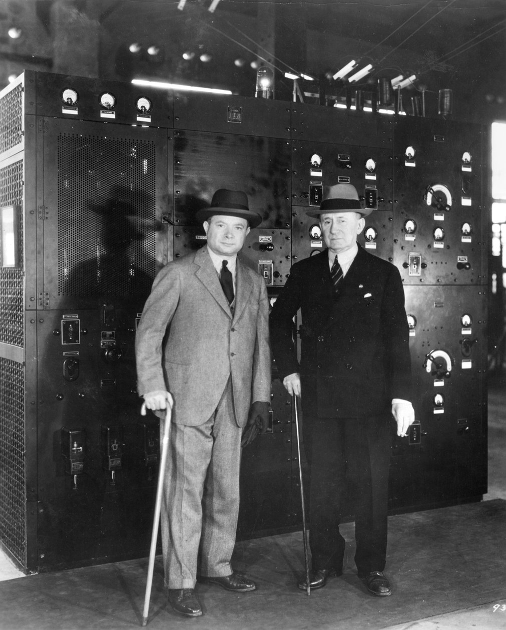 Guglielmo Marconi和David Sarnoff，1933年 作者 不明
