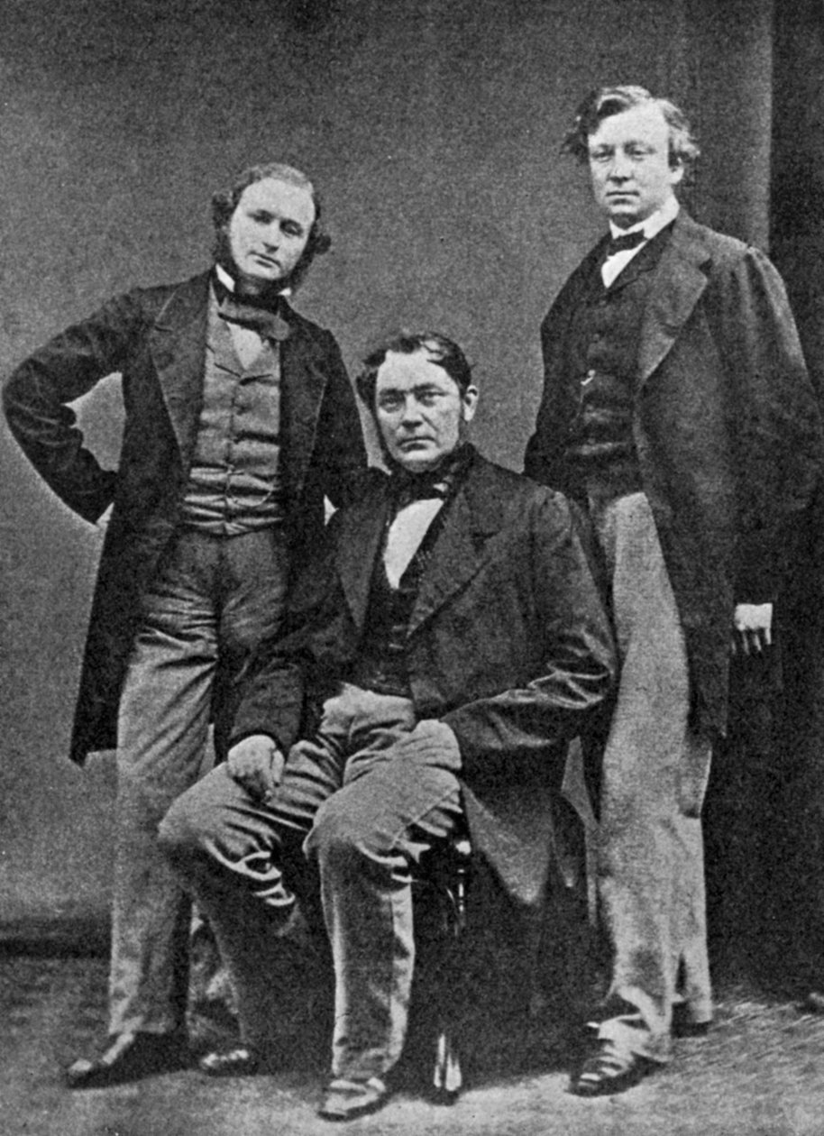 古斯塔夫·基希霍夫（Gustav Kirchhoff），罗伯特·本森（Robert Bunsen）和亨利·罗斯科（Henry Roscoe），科学家，c1860年 作者 不明