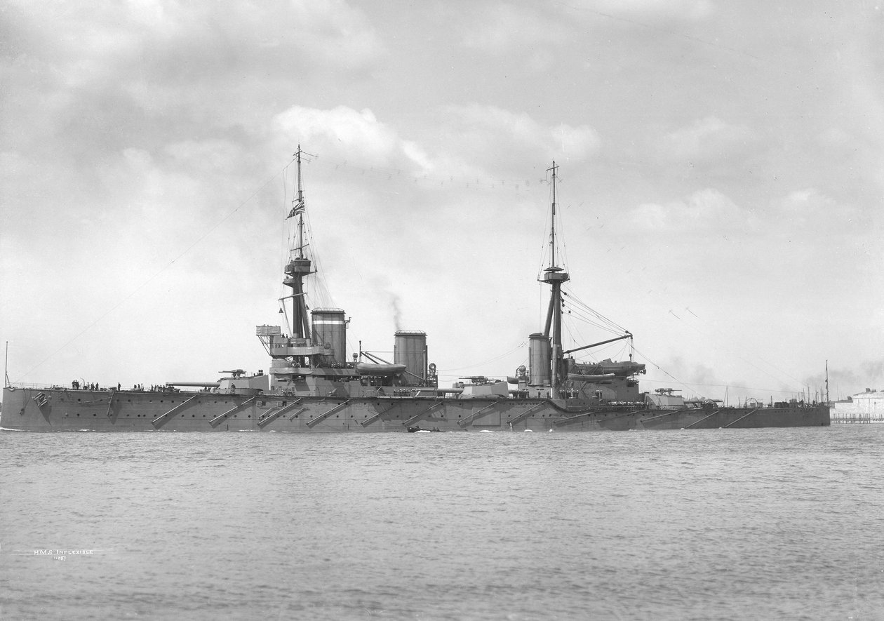 HMS Inflexible 作者 不明