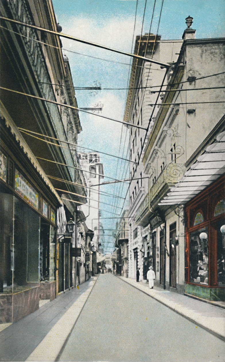 哈瓦那：Obispo O Pimargall街。主教或Pimargall街，建于1910年。 作者 不明