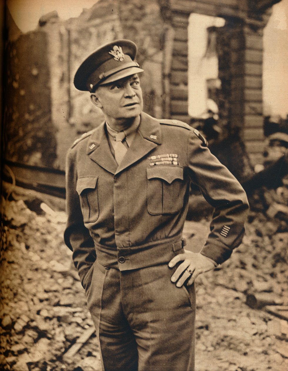 他带领我们的解放军取得胜利，1945年 作者 不明
