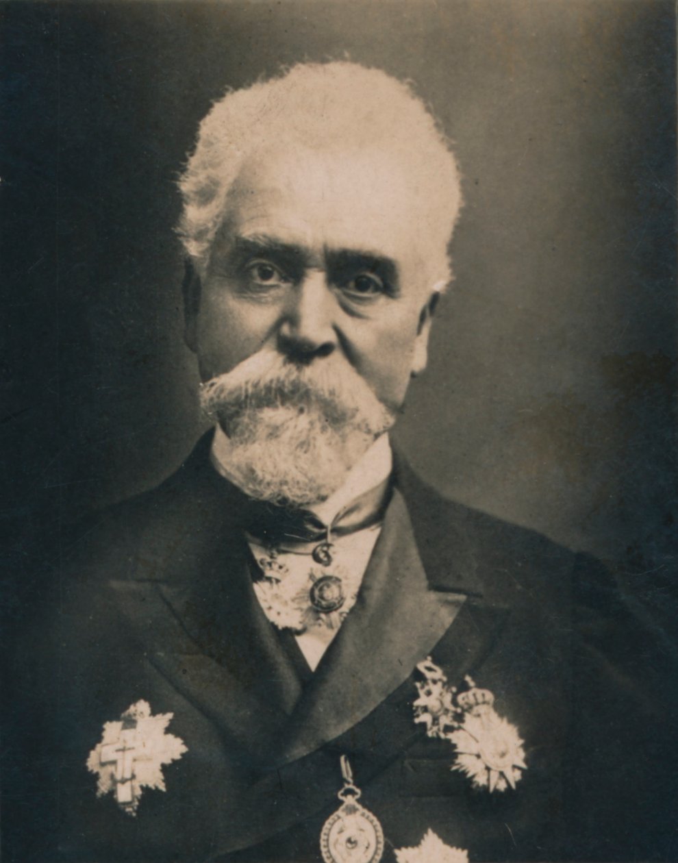 希拉姆·史蒂文斯·马克西姆（1840-1916）。美国出生的英国发明家和工程师，1894-1907年 作者 不明