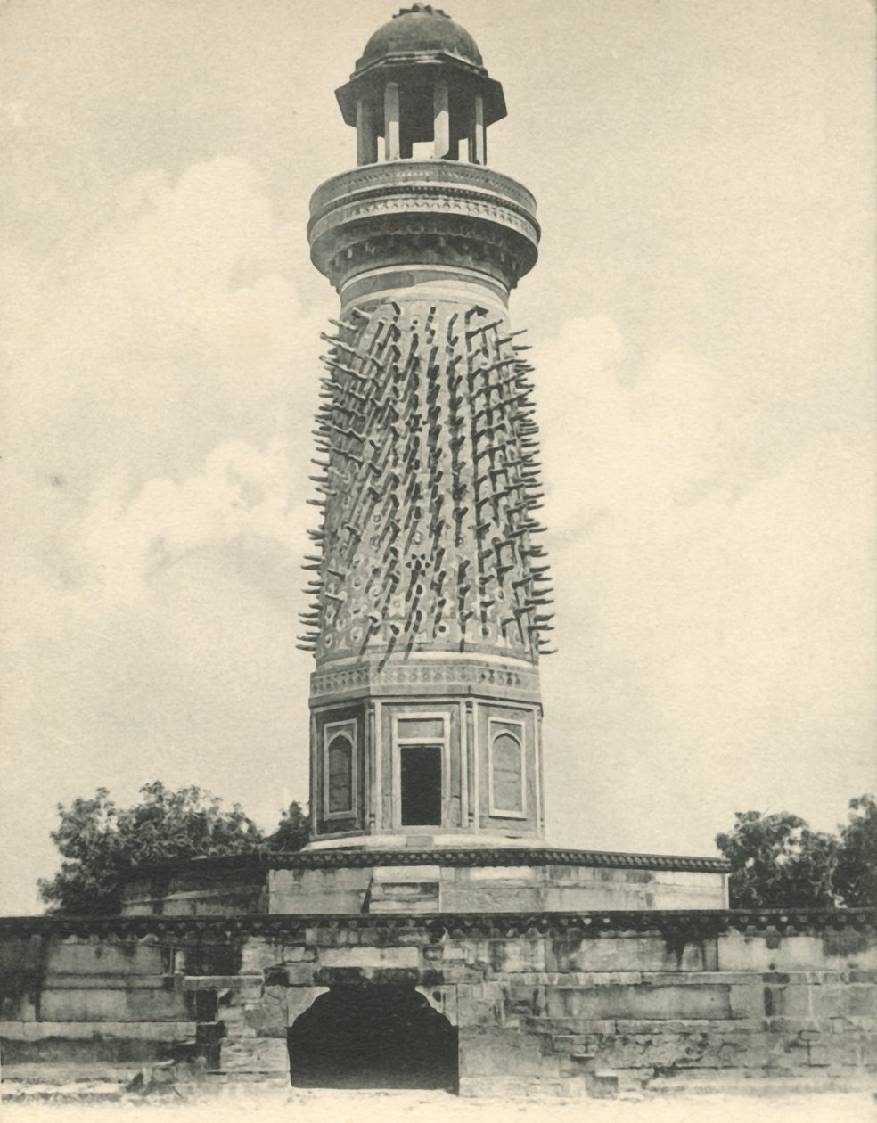 希兰·米纳尔（Hiran Minar）或富特赫布尔西格里（Futtehpur Sikri）的大象塔。阿格拉 作者 不明