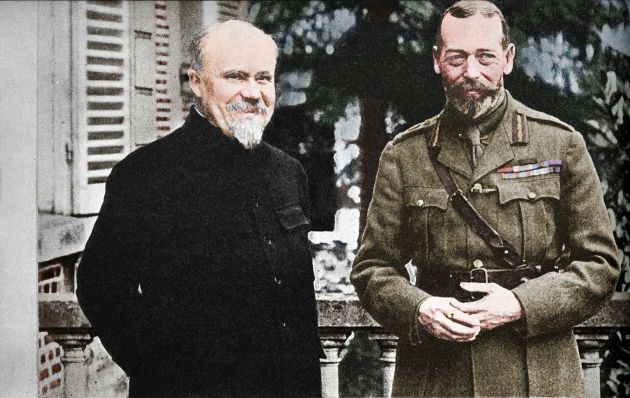1935年，与英国庞加莱总统je下，在英国英国总部举行，大约于1916年。 作者 不明