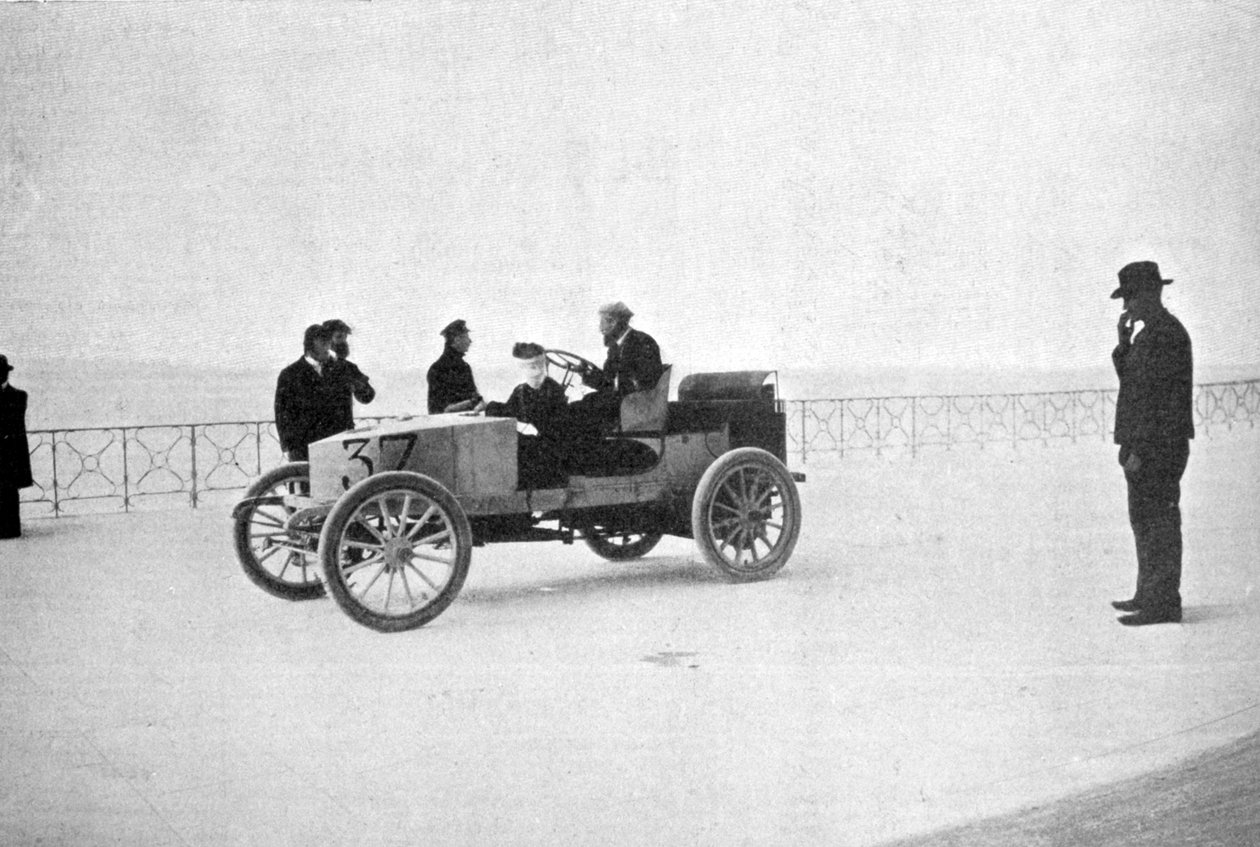 休伯特·勒布朗（Hubert le Blon），他的加德纳·瑟波尔莱特蒸汽车，尼斯，1903年 作者 不明