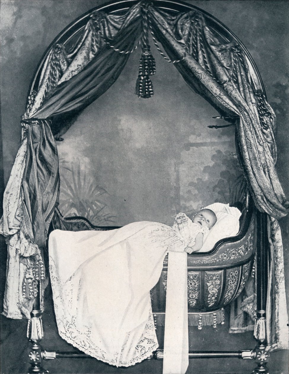 命运婴儿-不到六个月大爱德华八世，1894年，1936年 作者 不明