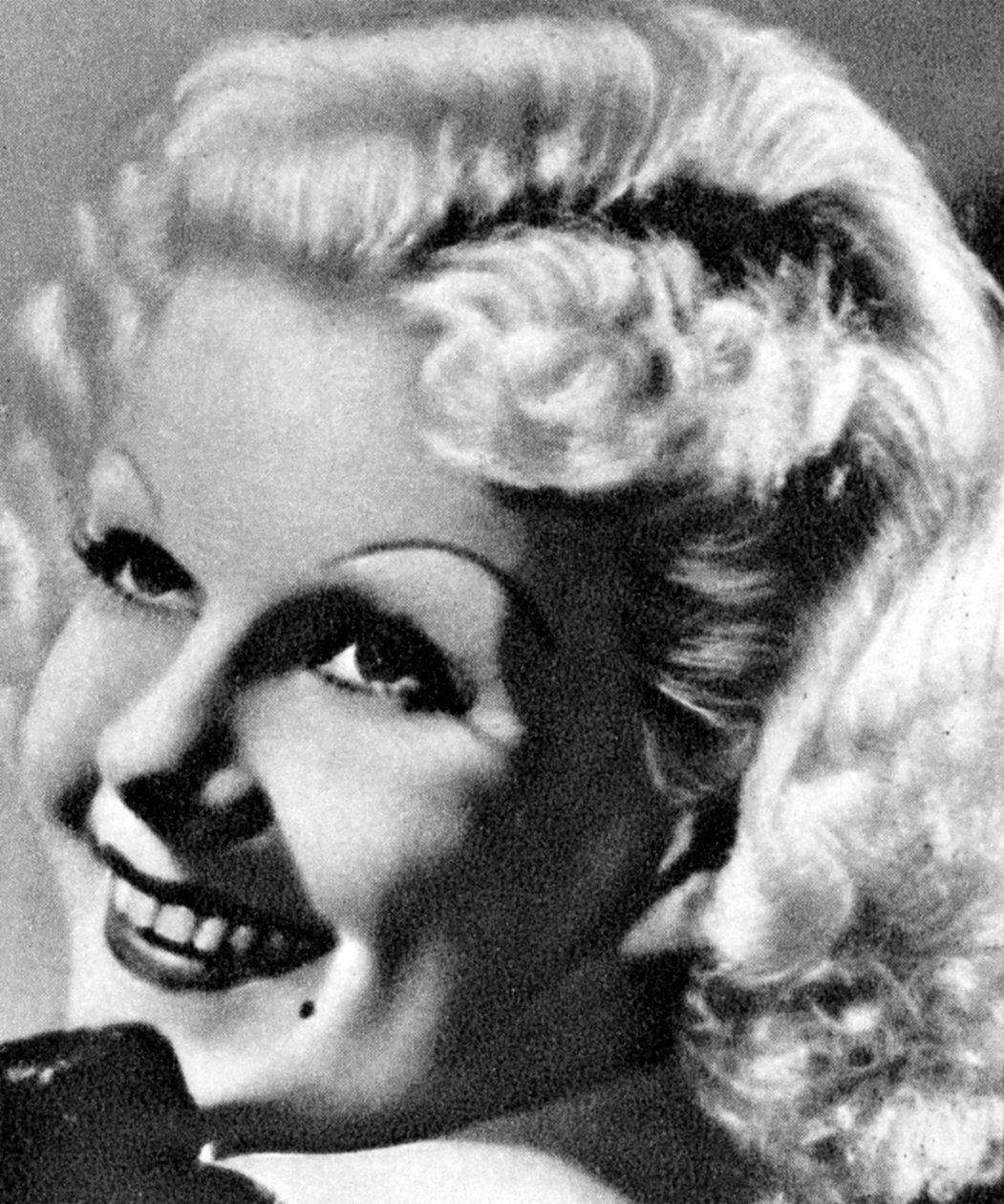 简·哈洛（Jean Harlow），美国女演员，1934-1935年 作者 不明