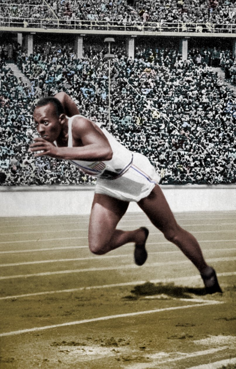 杰西·欧文斯（Jesse Owens）在1936年柏林奥运会的200米起点 作者 不明