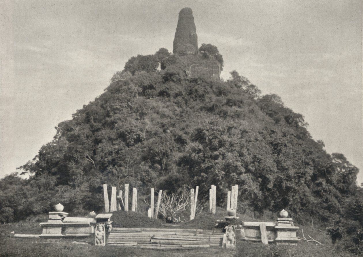 Jetawanarama Dagoba，公元3世纪末，阿努尔德普勒（Anurdhapura）的三个大型Dagobas中最小的 作者 不明