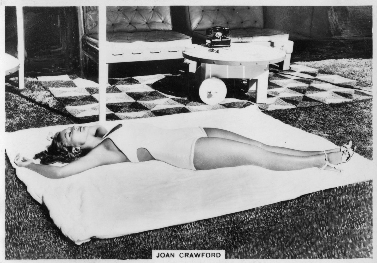 琼·克劳福德（Joan Crawford），美国女演员和电影明星，1938年 作者 不明