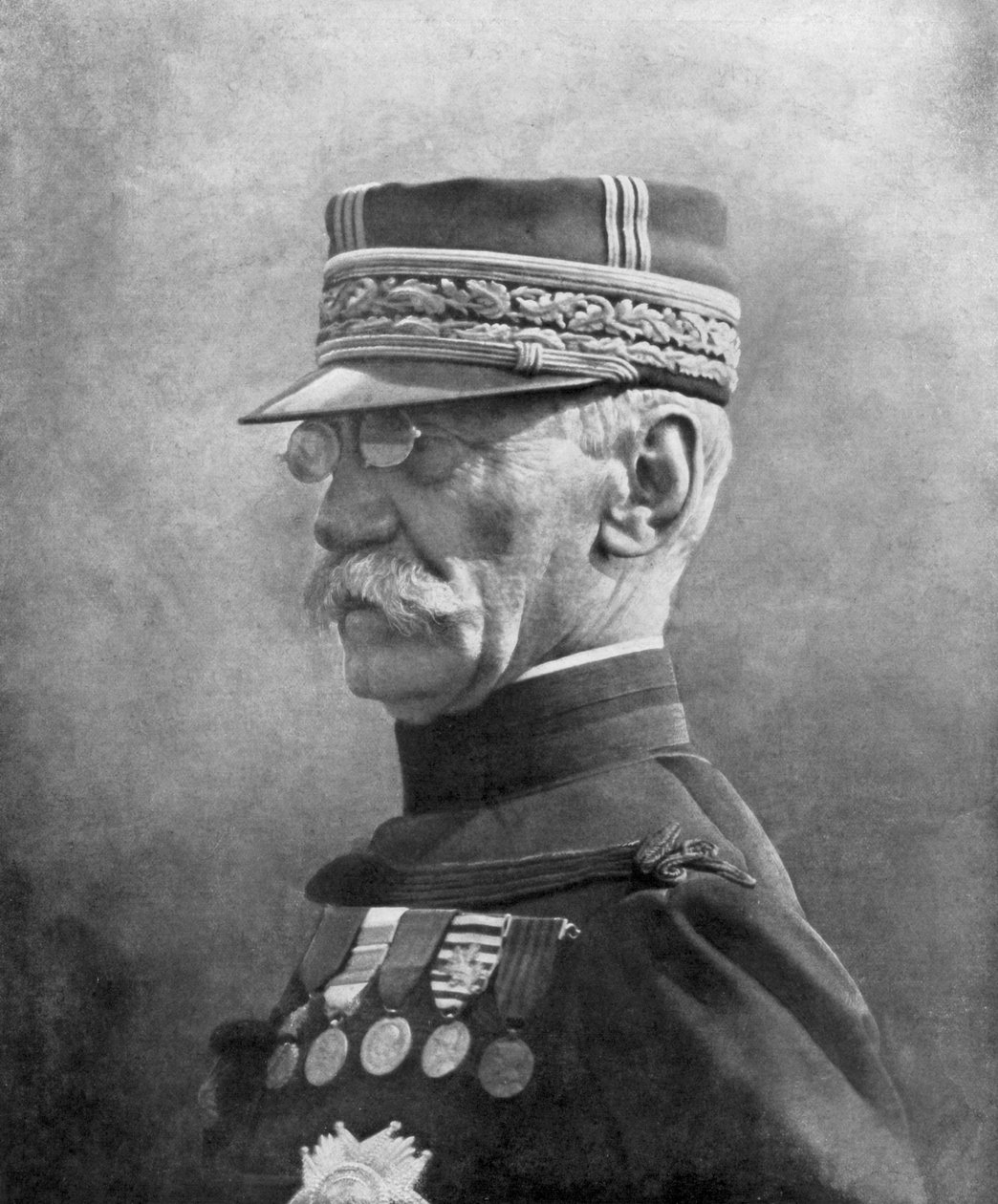 约瑟夫·加利尼（Joseph Gallieni），法国第一次世界大战将军，1914年9月2日 作者 不明