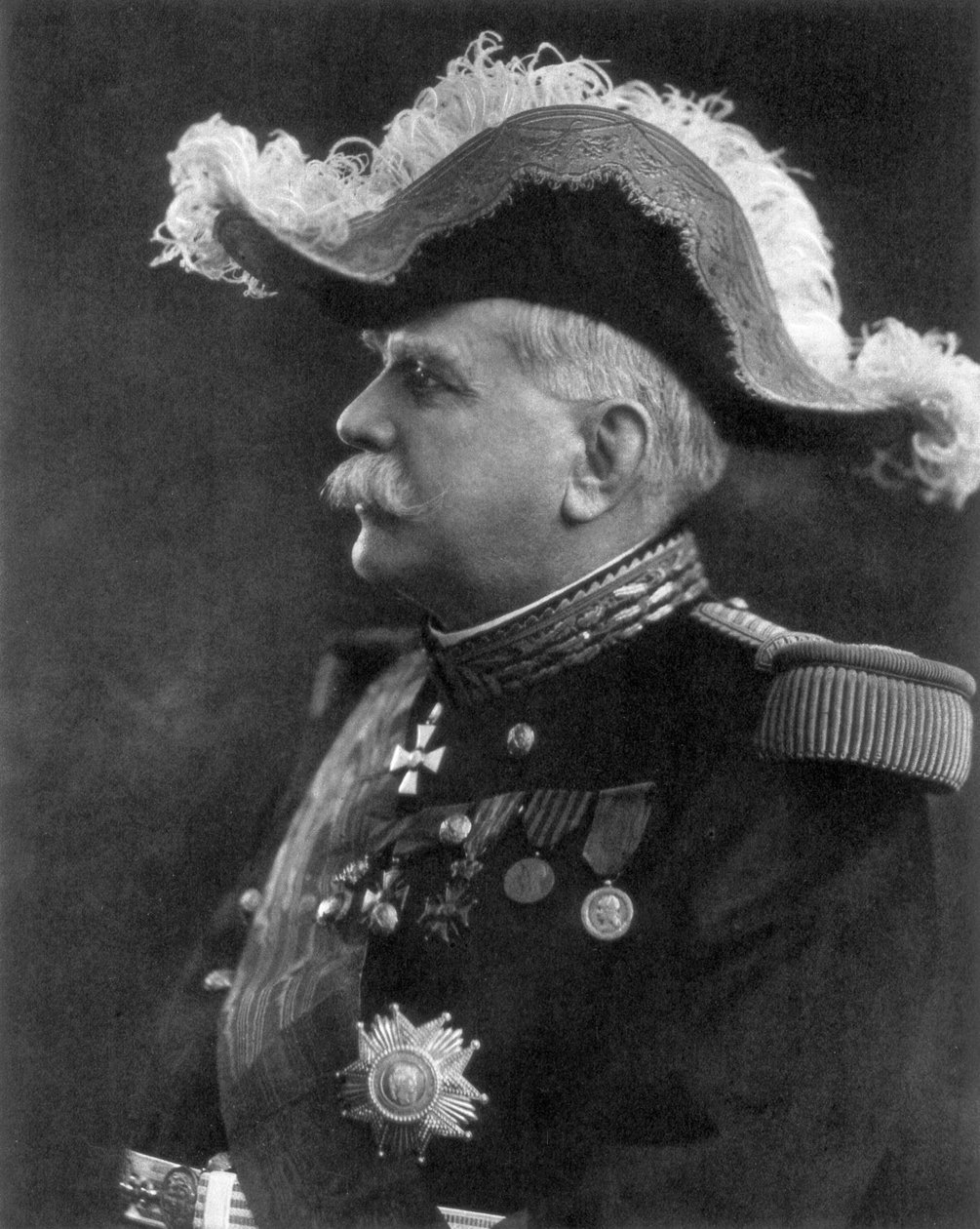 法国陆军总司令约瑟夫·雅克·塞萨尔·乔佛尔（Joseph JacquesCésaireJoffre），法国陆军总司令，1914年至1916年，1926年 作者 不明