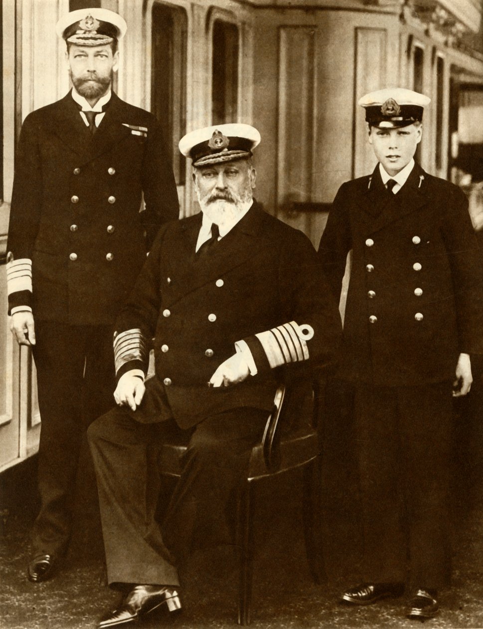 爱德华七世国王与他的儿子威尔士亲王乔治和孙子爱德华王子，1910年，1935年。 作者 不明