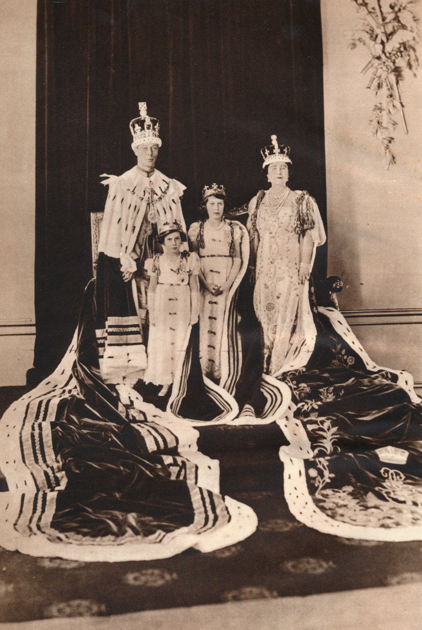 1937年加冕日乔治六世国王和伊丽莎白女王。 作者 不明