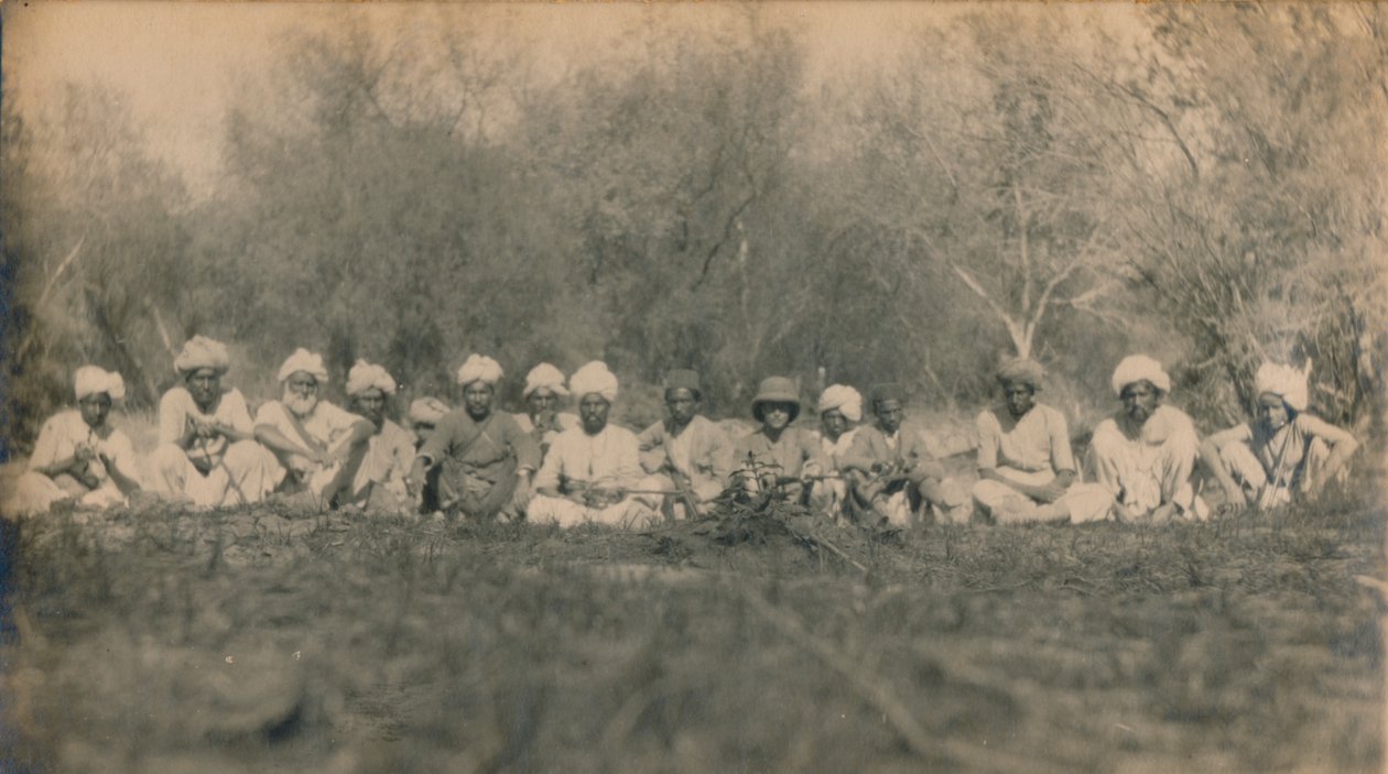 Smith＆Beaters中尉-Budhapur Tigerhunt，1922年 作者 不明