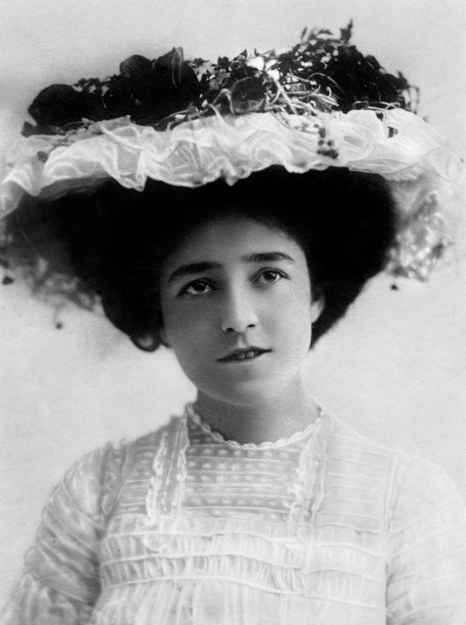 Madge Crichton b1881，英国女演员，1903年 作者 不明