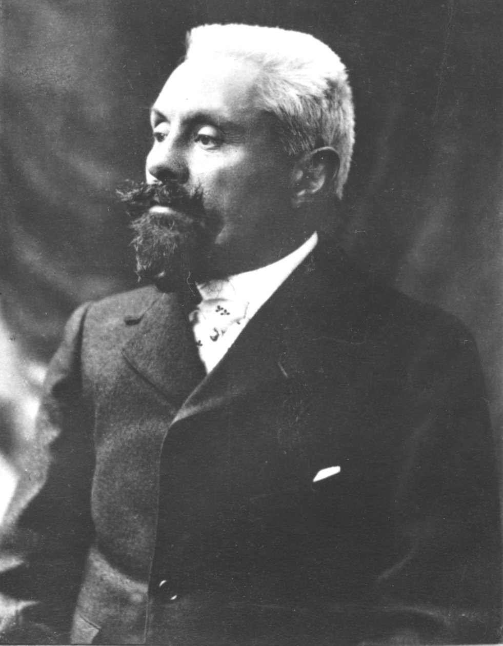 马格瑙德，c1893 作者 不明