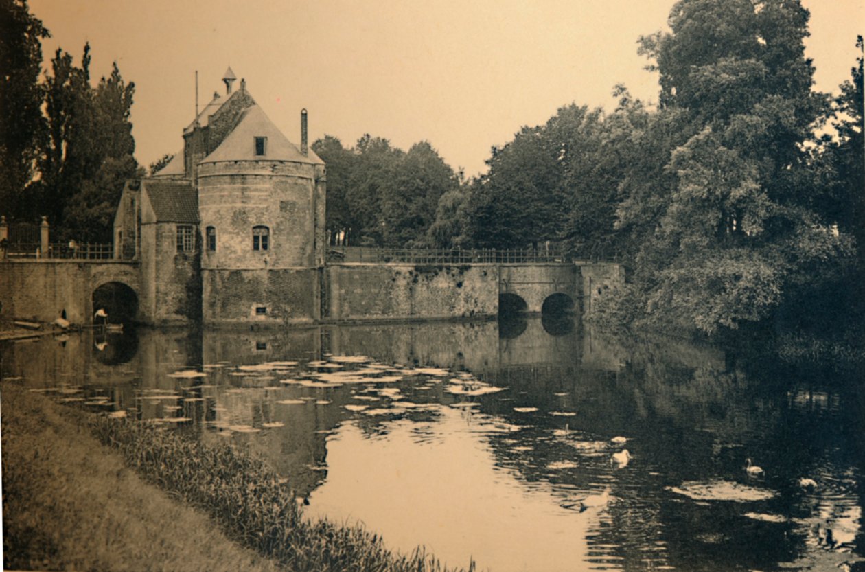 MaréchaleGate，1910年 作者 不明