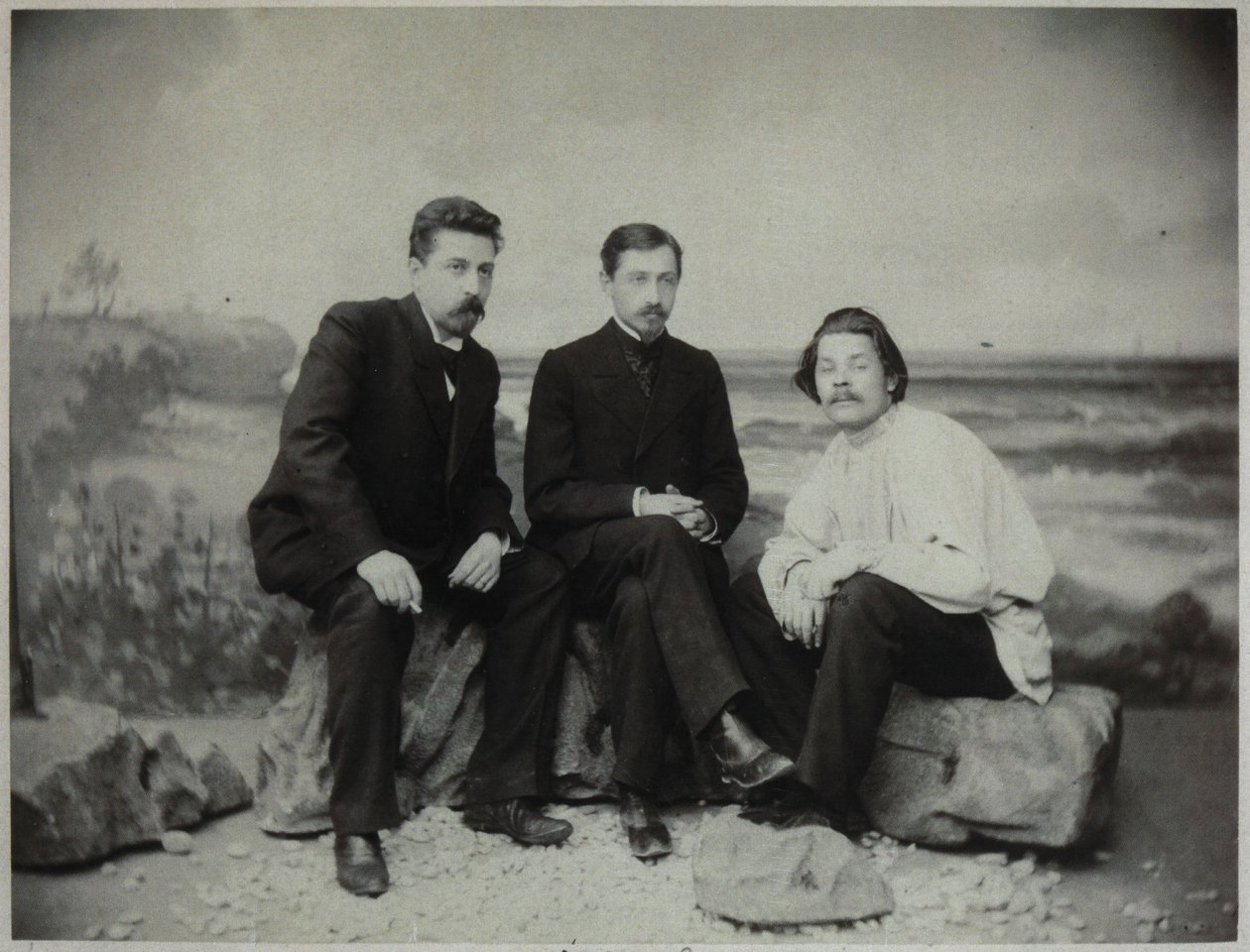 马克西姆·高尔基（Maxim Gorky），伊万·布宁（Ivan Bunin）和尼古拉·特列肖夫（Nikolai Teleshov），1900年 作者 不明