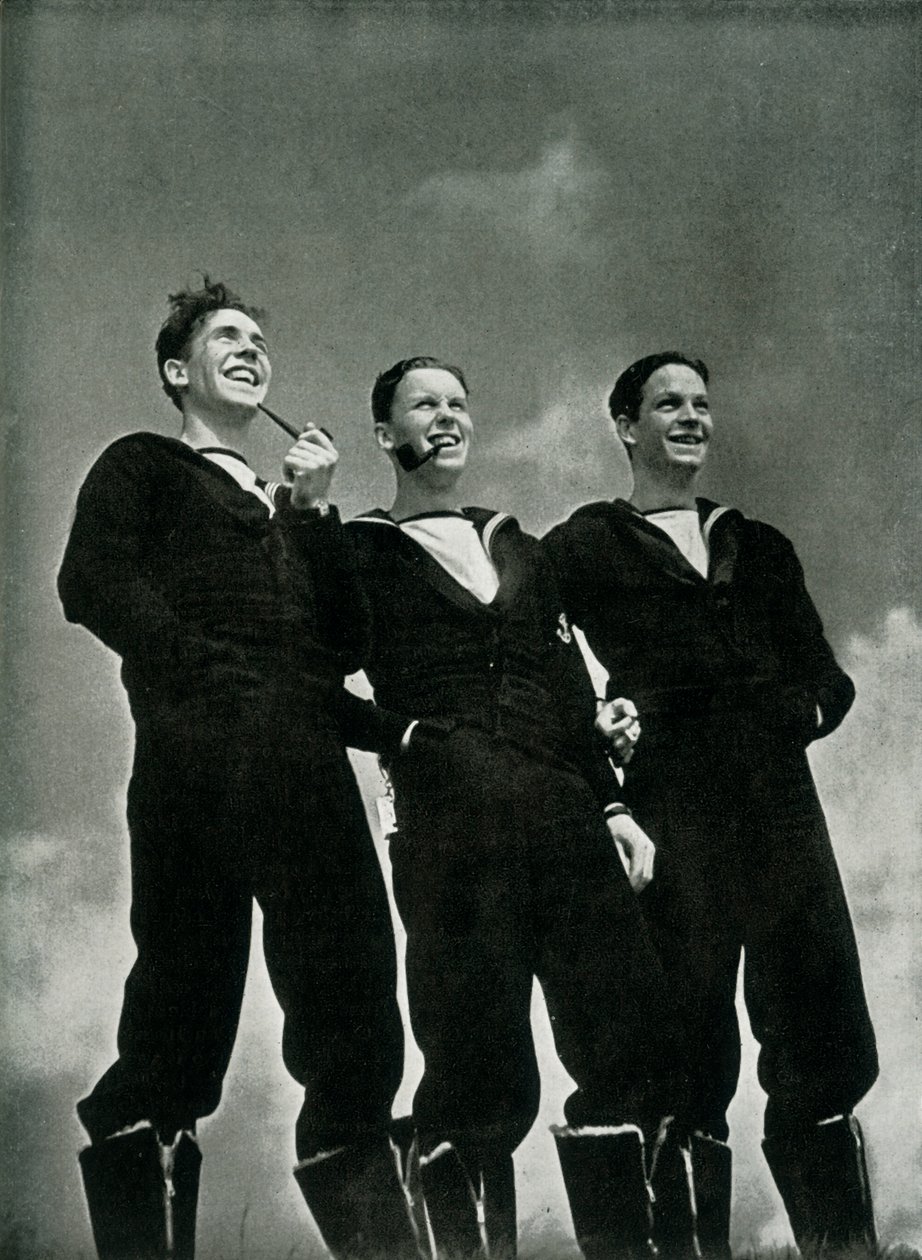 皇家海军士兵，c1943。 作者 不明