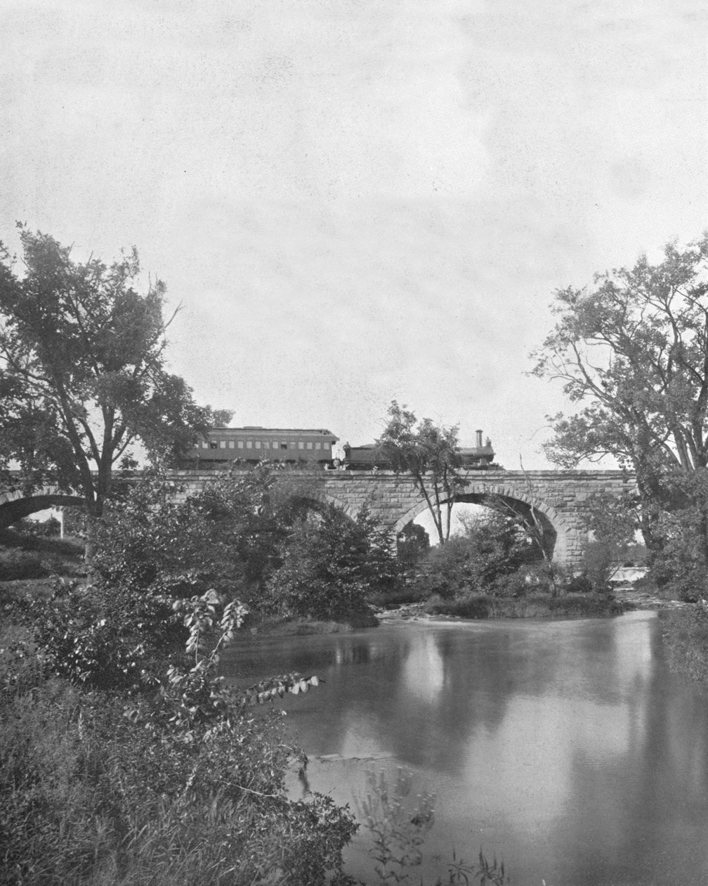 美国宾夕法尼亚铁路的米尔克里克大桥（Mill Creek Bridge），c1900年。 作者 不明