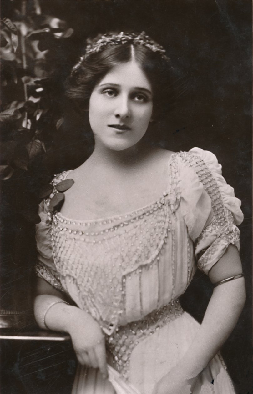 埃德娜·梅小姐（Edna May），1878-1948年，c1930年。 作者 不明