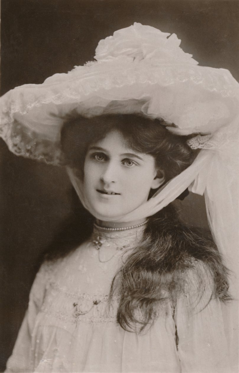 Zena Dare小姐，1887年至1975年，c1930。 作者 不明