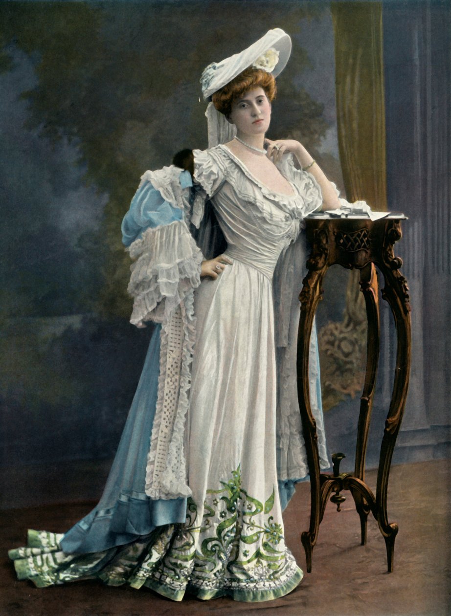 Paule Andral小姐-杜剧院Du Vaudeville-萝丝丹妮丝的角色。 -勒斯布鲁夫（Lesbroufe），1904年。 作者 不明