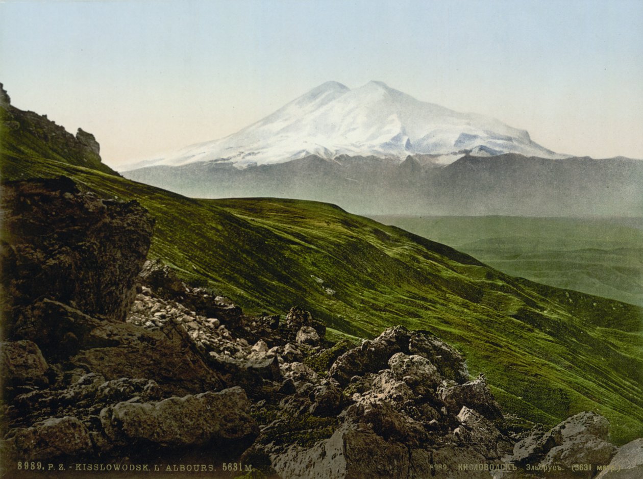 俄罗斯基斯洛沃茨克附近的山，c1895 作者 不明