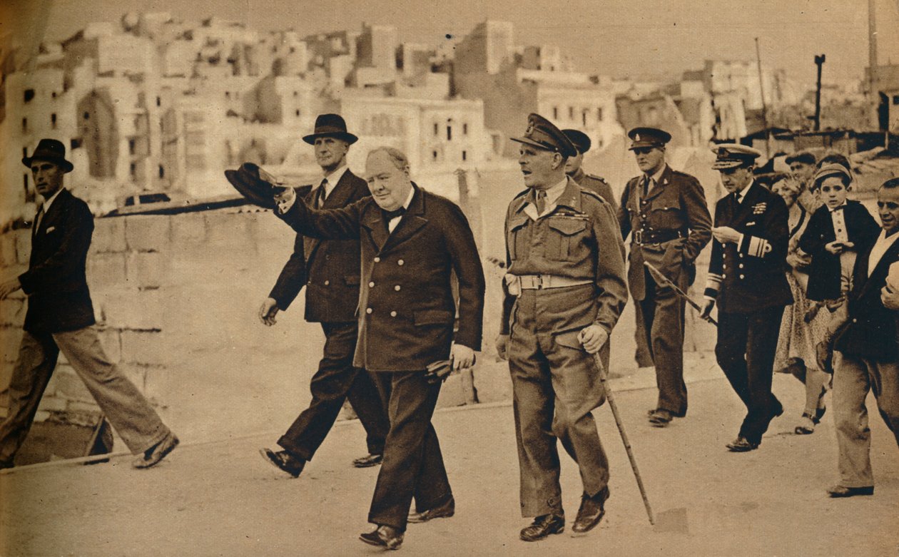 丘吉尔先生拜访了马耳他，并与1943年至1944年的陆军元帅戈特在一起 作者 不明