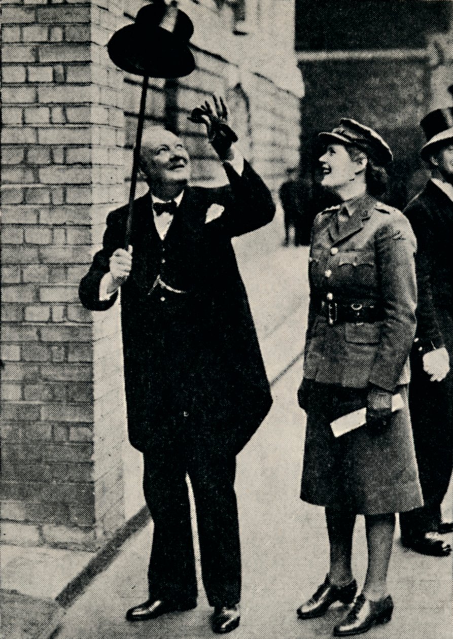 丘吉尔（Churchill）先生，1940年代，性格开朗，1945年。 作者 不明
