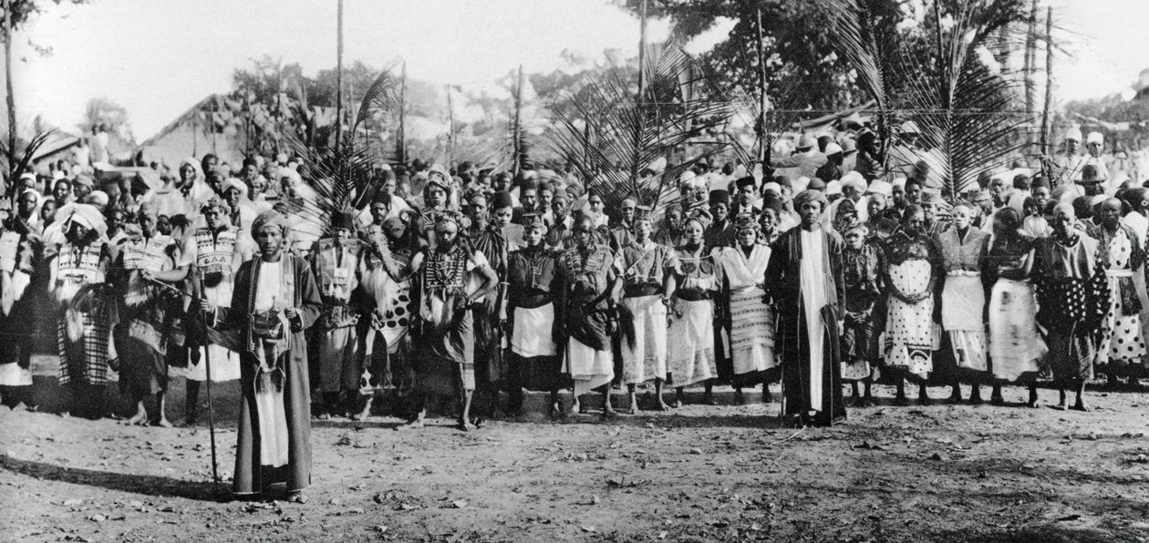 蒙巴萨的土著舞蹈演员，1924-1925年，1937年 作者 不明
