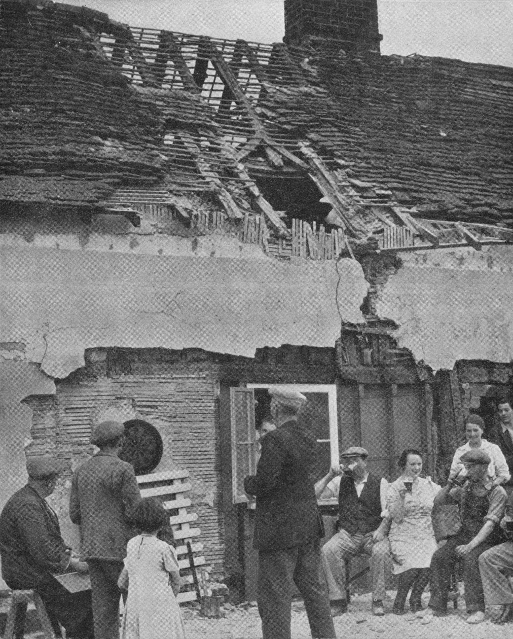 纳粹加强对1940年，1940年英国的空袭 作者 不明