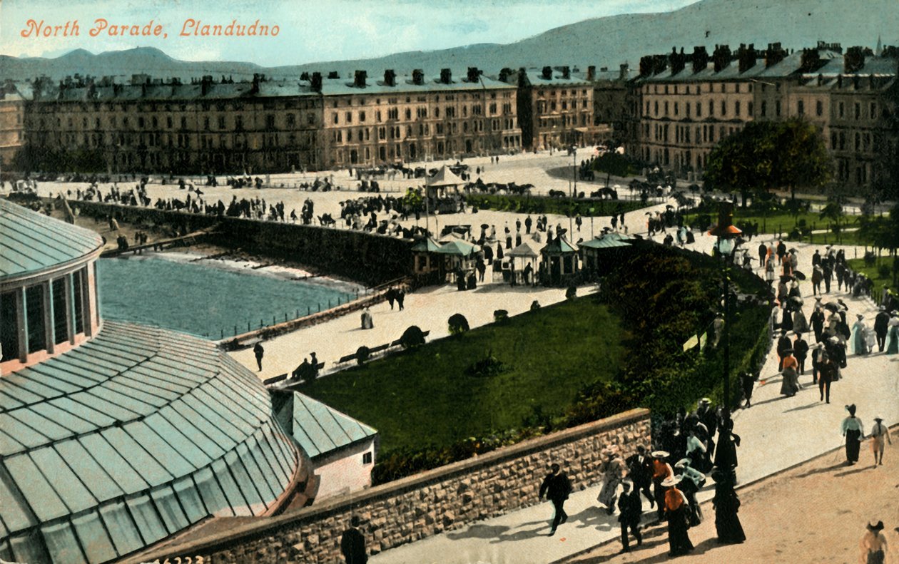 19世纪末-20世纪初，兰迪德诺（Llandudno）的北游行（North Parade）。 作者 不明