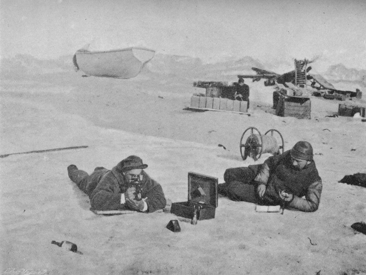 用六边形和人造地平线进行观测。 1895年7月，1897年 作者 不明