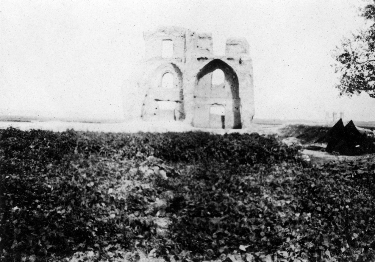 底格里斯河河岸上的旧废墟，摩苏尔，美索不达米亚，1918年 作者 不明