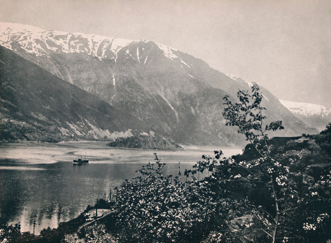 1914年在哈当厄尔峡湾上。 作者 不明